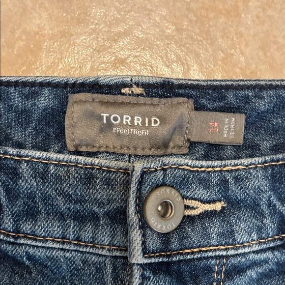 Distressed Blue Denim Shorts - Picture 3 of 4